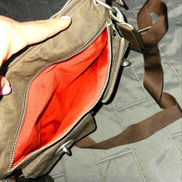 Baggallini crossbody bag - Picture 8 of 10